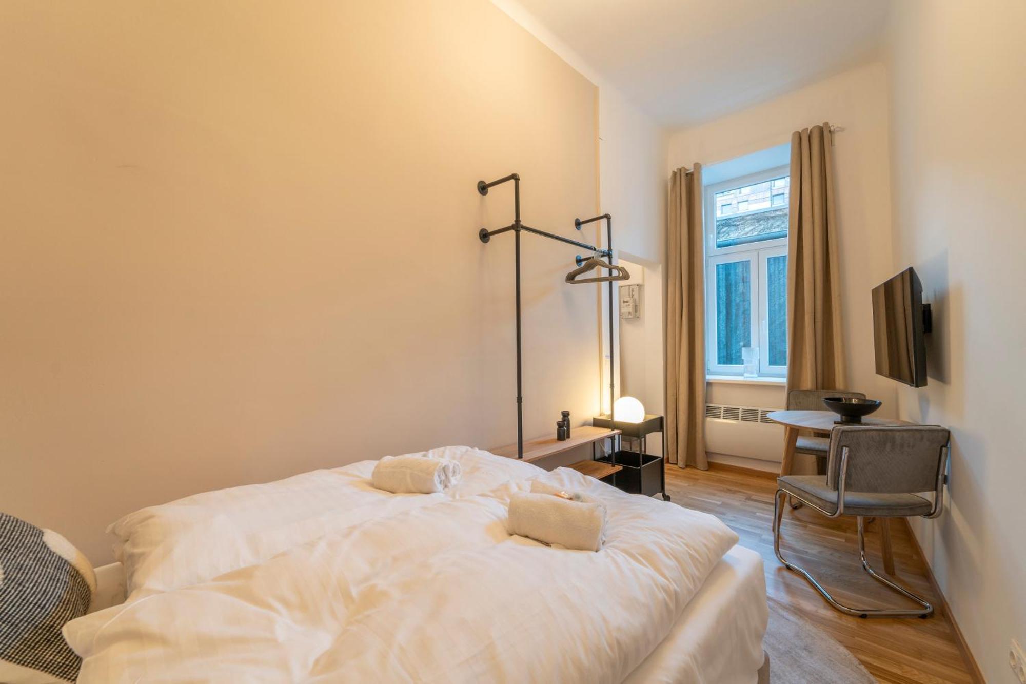 Josef'S Home I Urban Living I Premium Apartment 01 Wenen Buitenkant foto