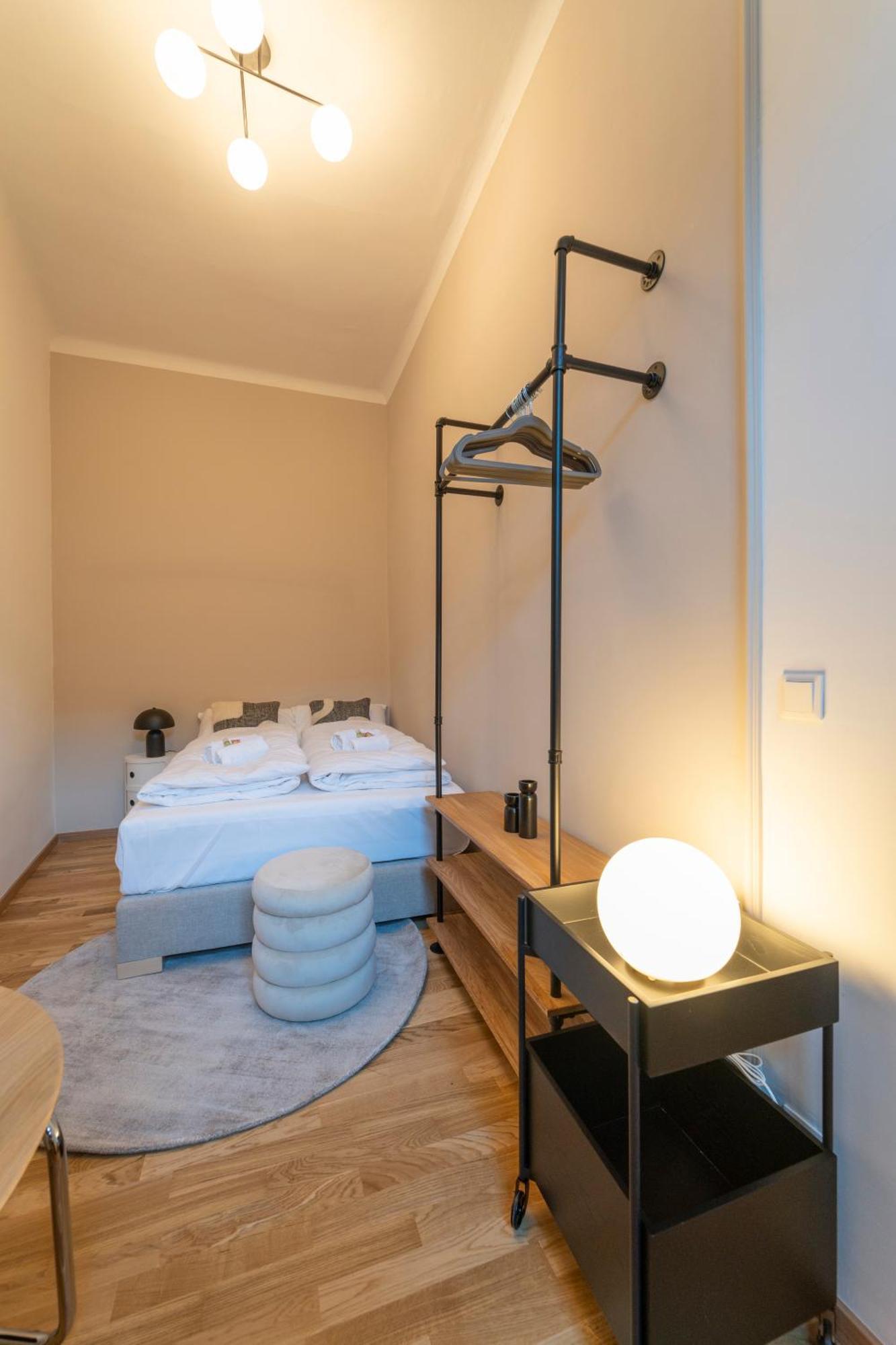 Josef'S Home I Urban Living I Premium Apartment 01 Wenen Buitenkant foto